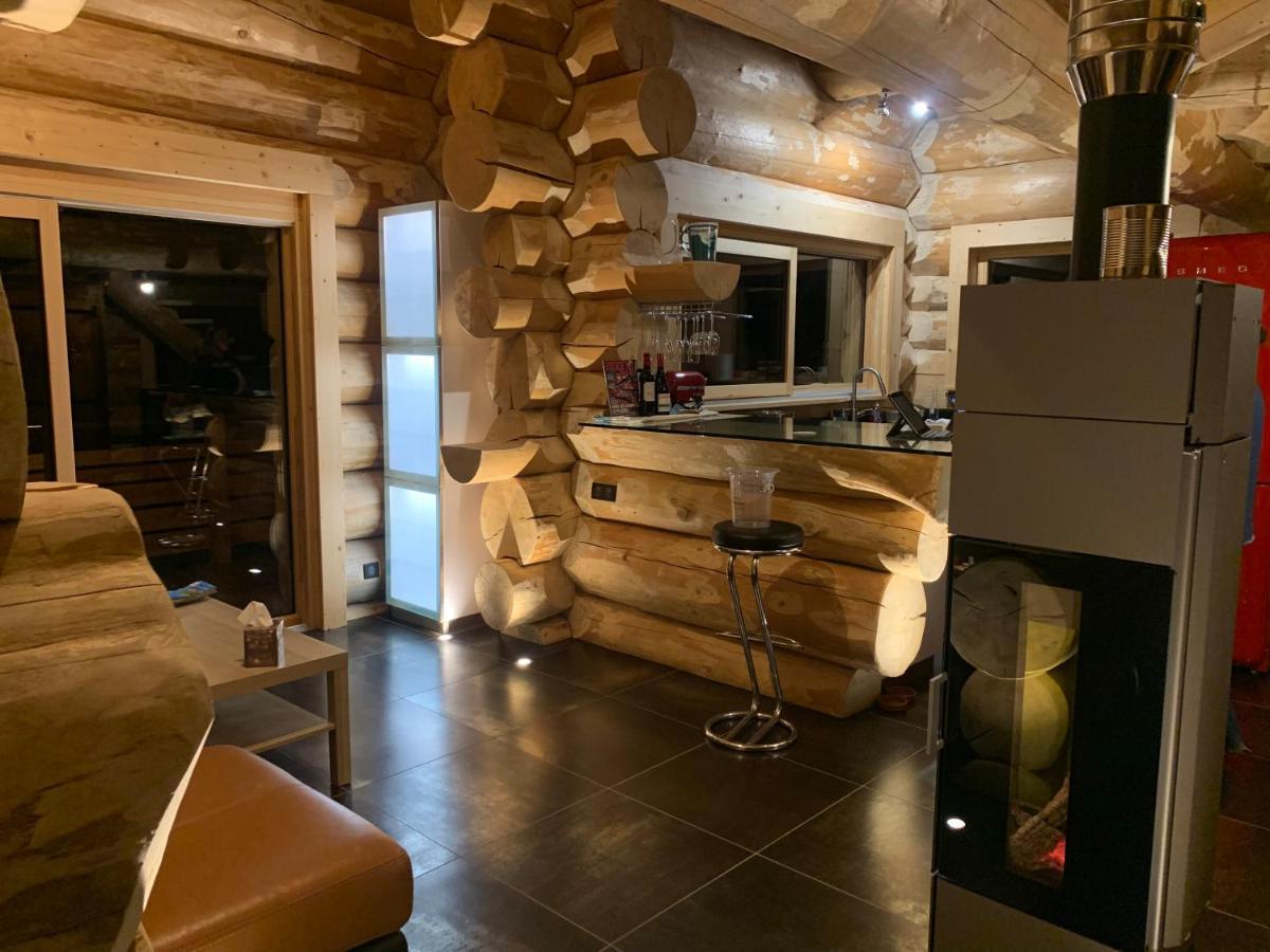 Chalet Anzac Chalet 5 Etoiles En Rondins Tout Neuf Unique Dans Les Aravis Les Villards-sur-Thônes Dış mekan fotoğraf