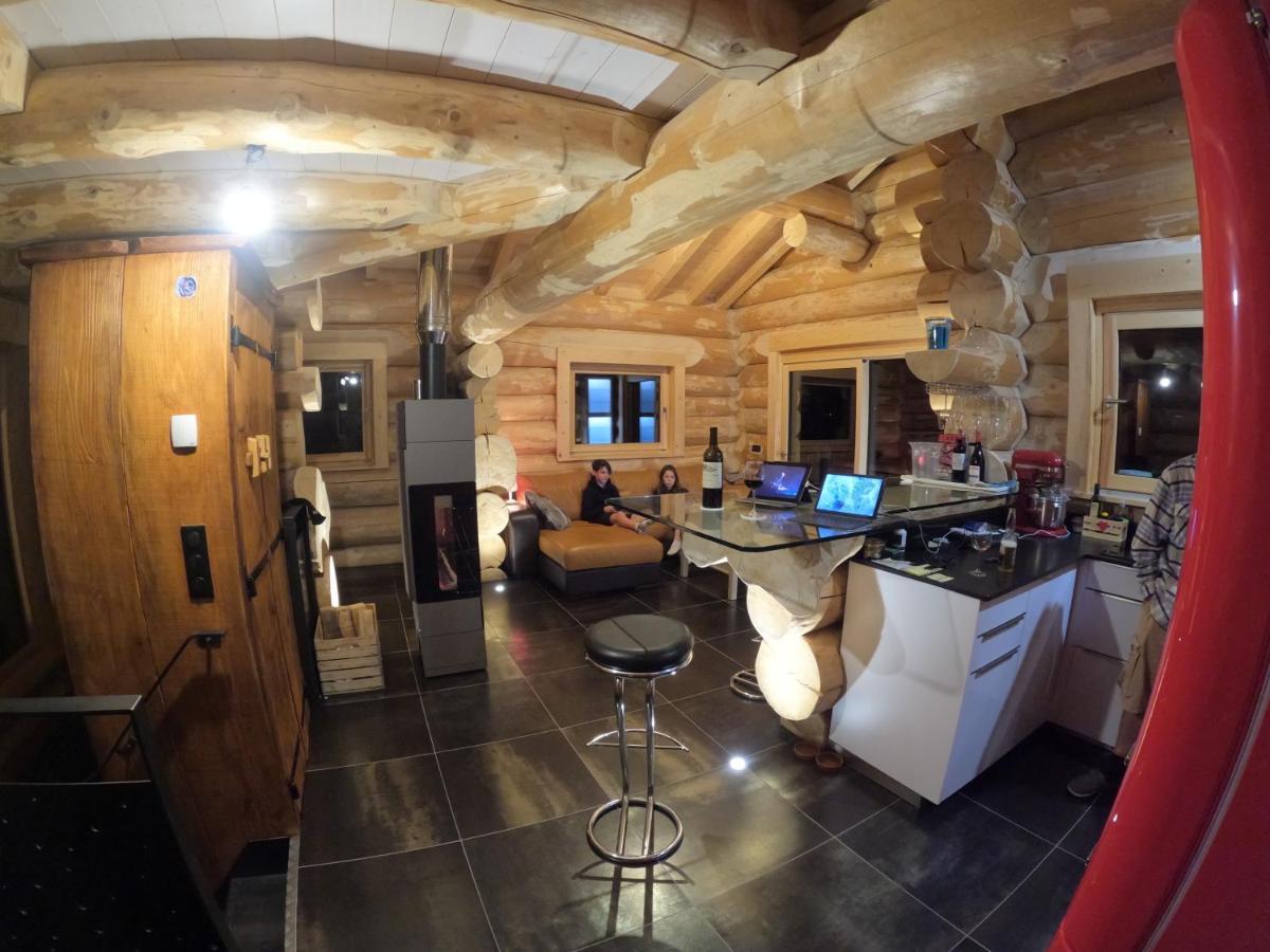 Chalet Anzac Chalet 5 Etoiles En Rondins Tout Neuf Unique Dans Les Aravis Les Villards-sur-Thônes Dış mekan fotoğraf