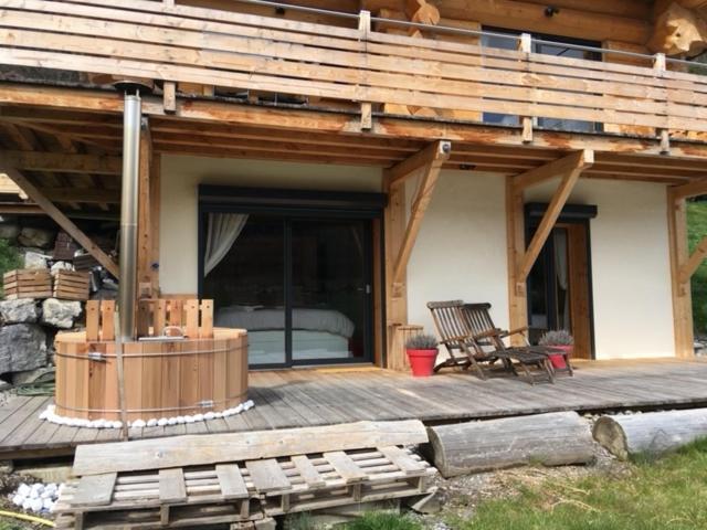 Chalet Anzac Chalet 5 Etoiles En Rondins Tout Neuf Unique Dans Les Aravis Les Villards-sur-Thônes Dış mekan fotoğraf